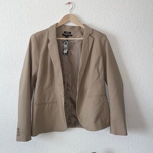 Beige Tori’s Jacket Women’s Blazer
